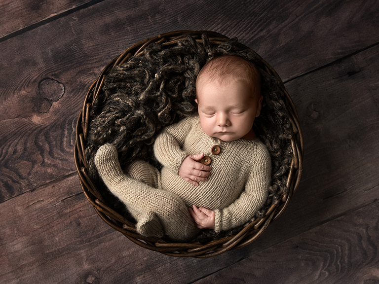 Nyföddfotografering med Stella ifrån Uppsala